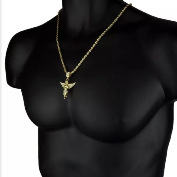 14Kt gold plated angel pendant on 24" rope chain - Picture 2 of 4